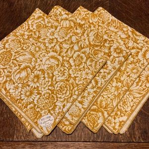 •Vintage• Leacock Floral Napkins & Teak Rings